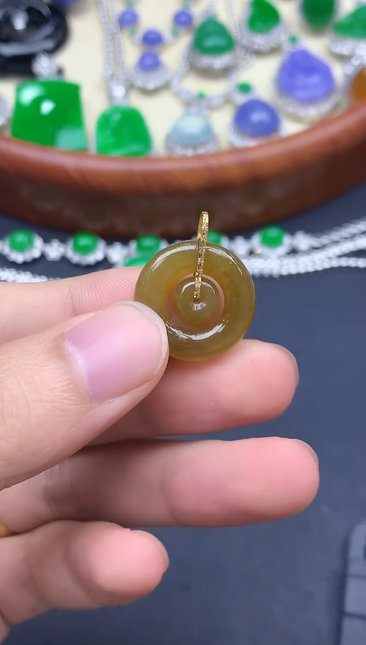 颈饰18K金镶嵌翡翠165-中国好珍宝