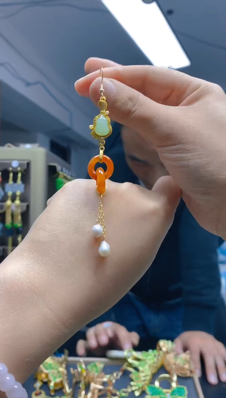 【闪购商品】翡翠耳饰合金0427翡翠耳钩一个