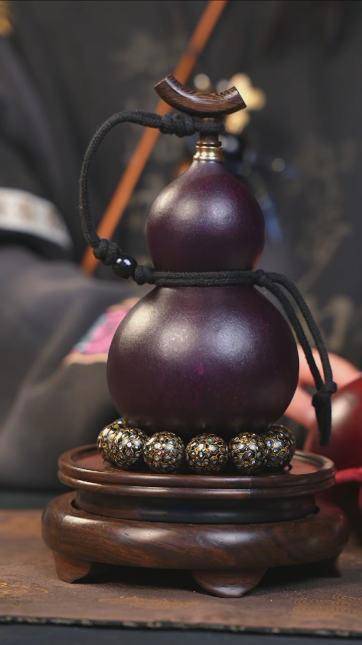 【闪购商品】YT203大漆酒葫芦不包手串及旋转底座