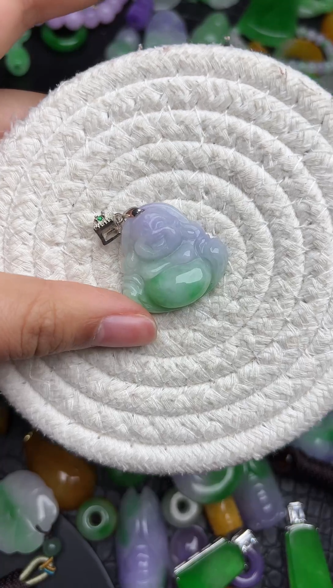 颈饰未镶嵌翡翠缅甸翡翠吊坠