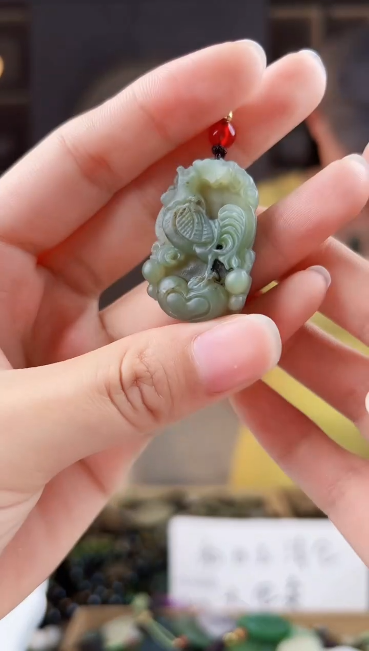 颈饰未镶嵌和田玉拍一发一，多样性发货