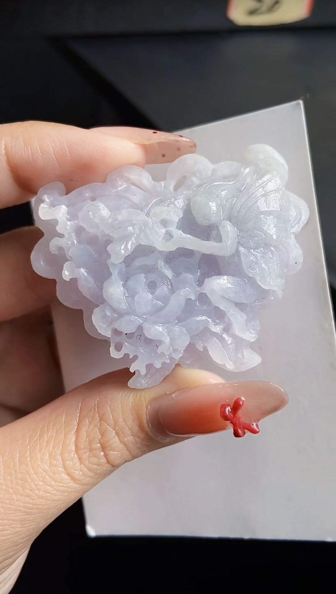 颈饰未镶嵌翡翠1