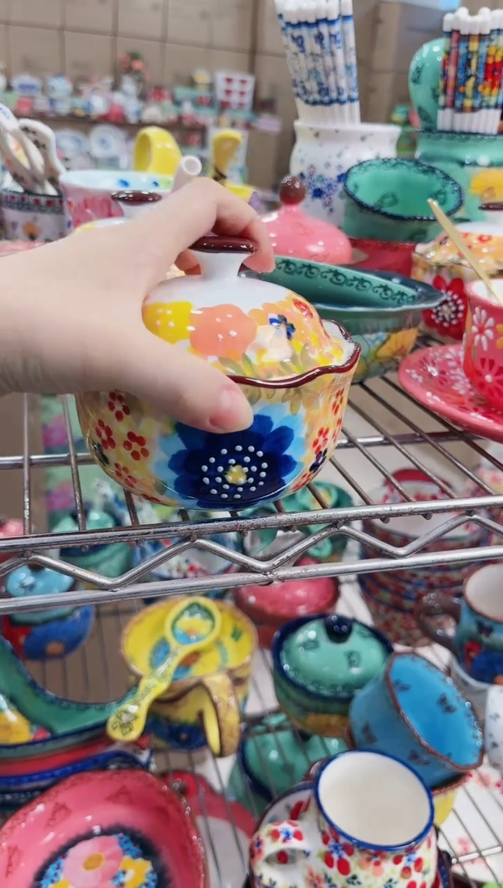 瓷彩花春意炖盅-蓝