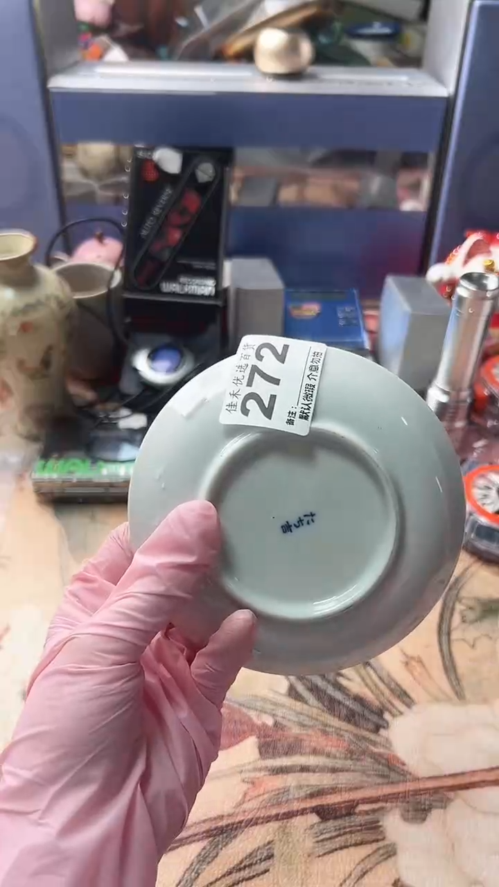 稻谷壳淡*白色瓷碗