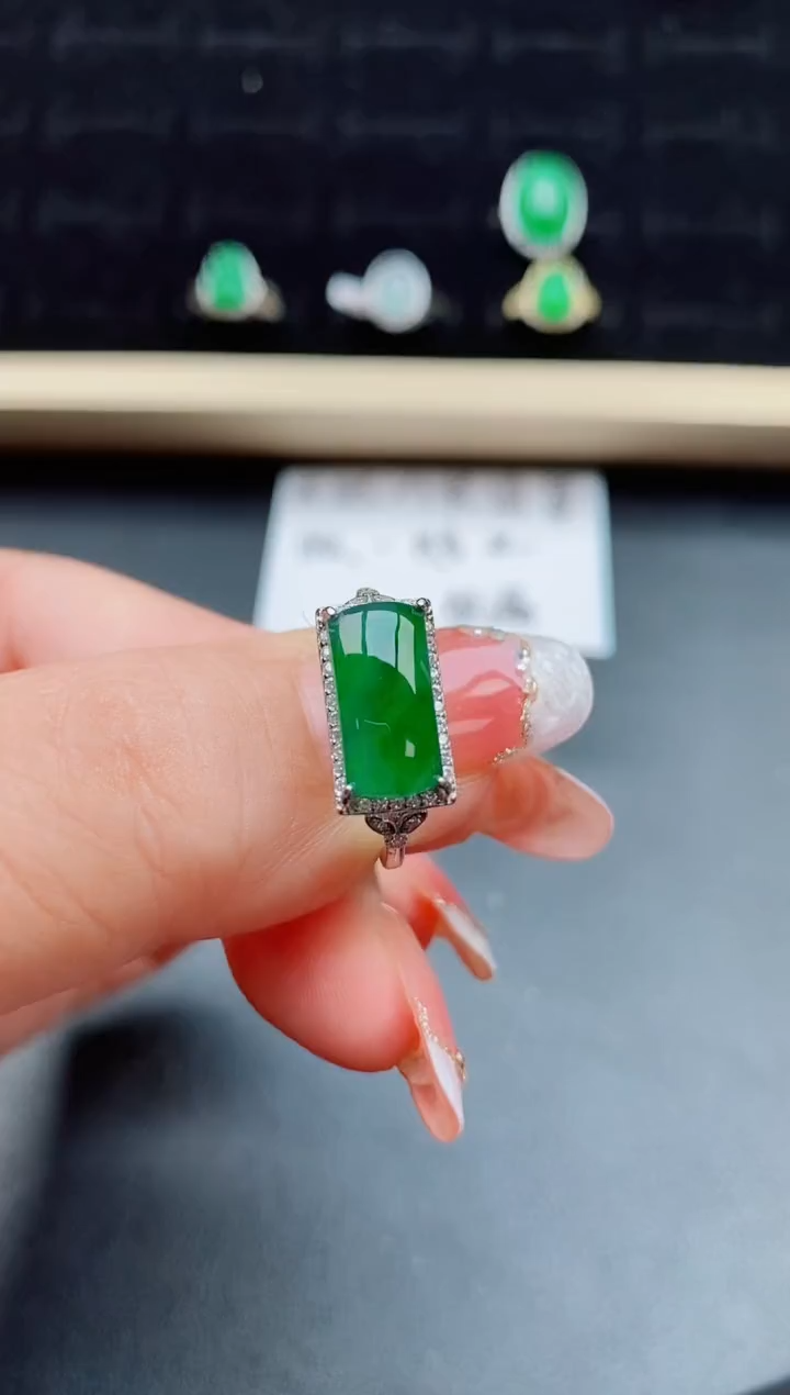 【闪购商品】翡翠戒指银S925镶嵌80850