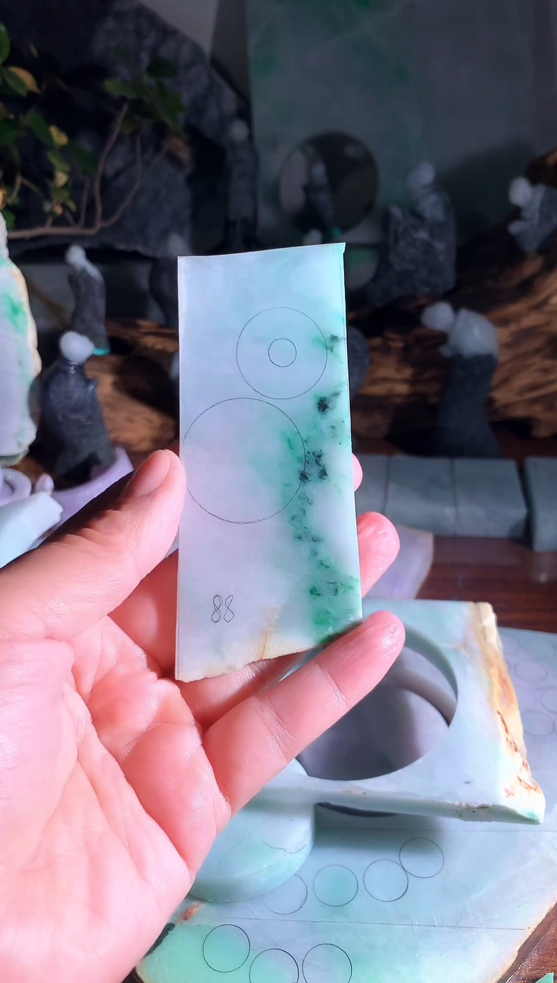 【闪购商品】翡翠吊坠(不含链)未镶嵌E62