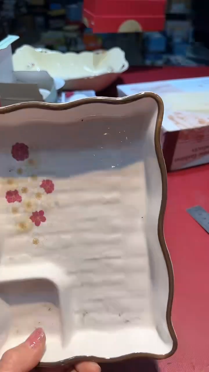 【闪购商品】瓷片锅碗瓢盆一件不剩