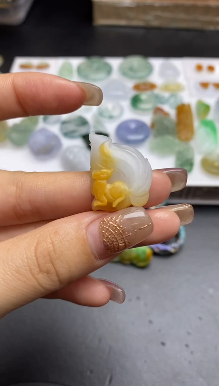 【闪购商品】定制翡翠未镶嵌翡翠毛货~
