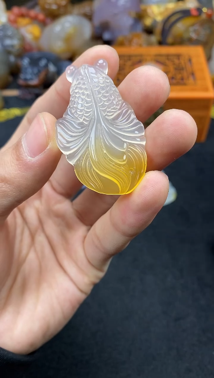 未镶嵌玛瑙/玉髓珠宝奇石酒*缘0