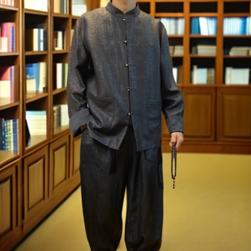 （新款上新）秋季休闲长袖上衣唐装黑色重缎马蹄袖男士中国风香云纱