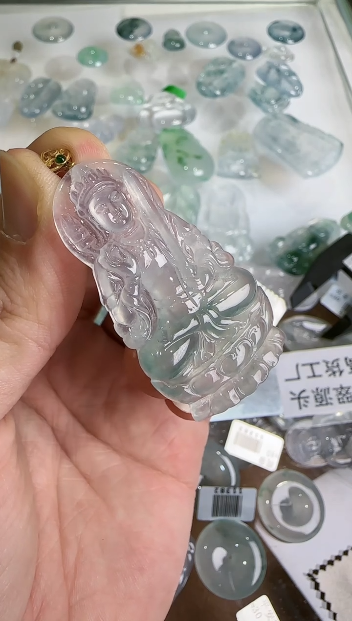 【闪购商品】翡翠吊坠(不含链)18K金镶嵌