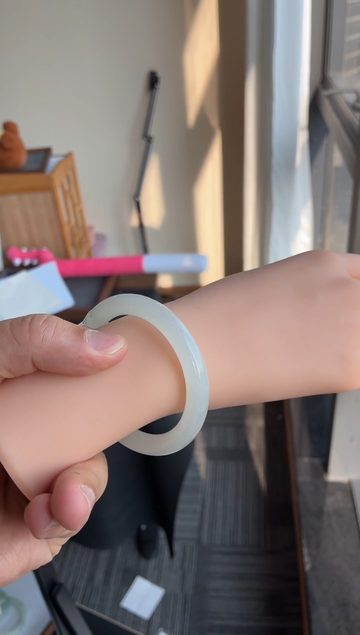 未镶嵌手镯翡翠39号52.5*8.8*8.8圆条