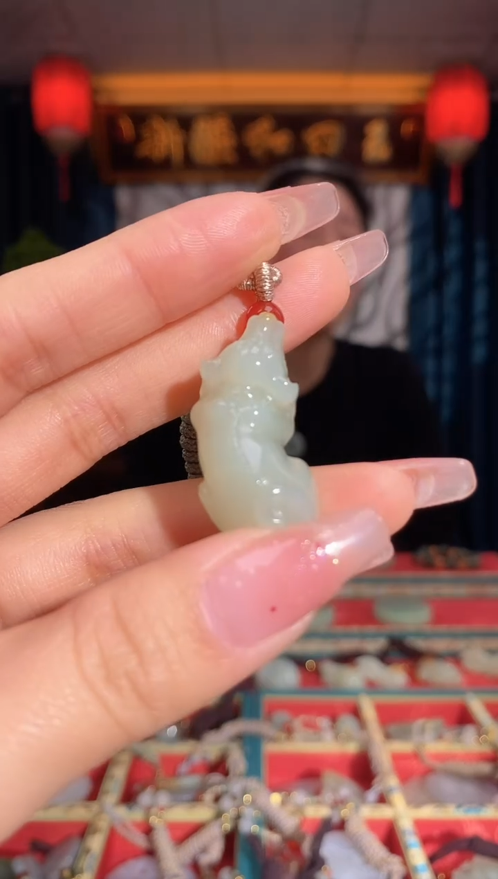 【闪购商品】和田玉颈饰未镶嵌狗牌
