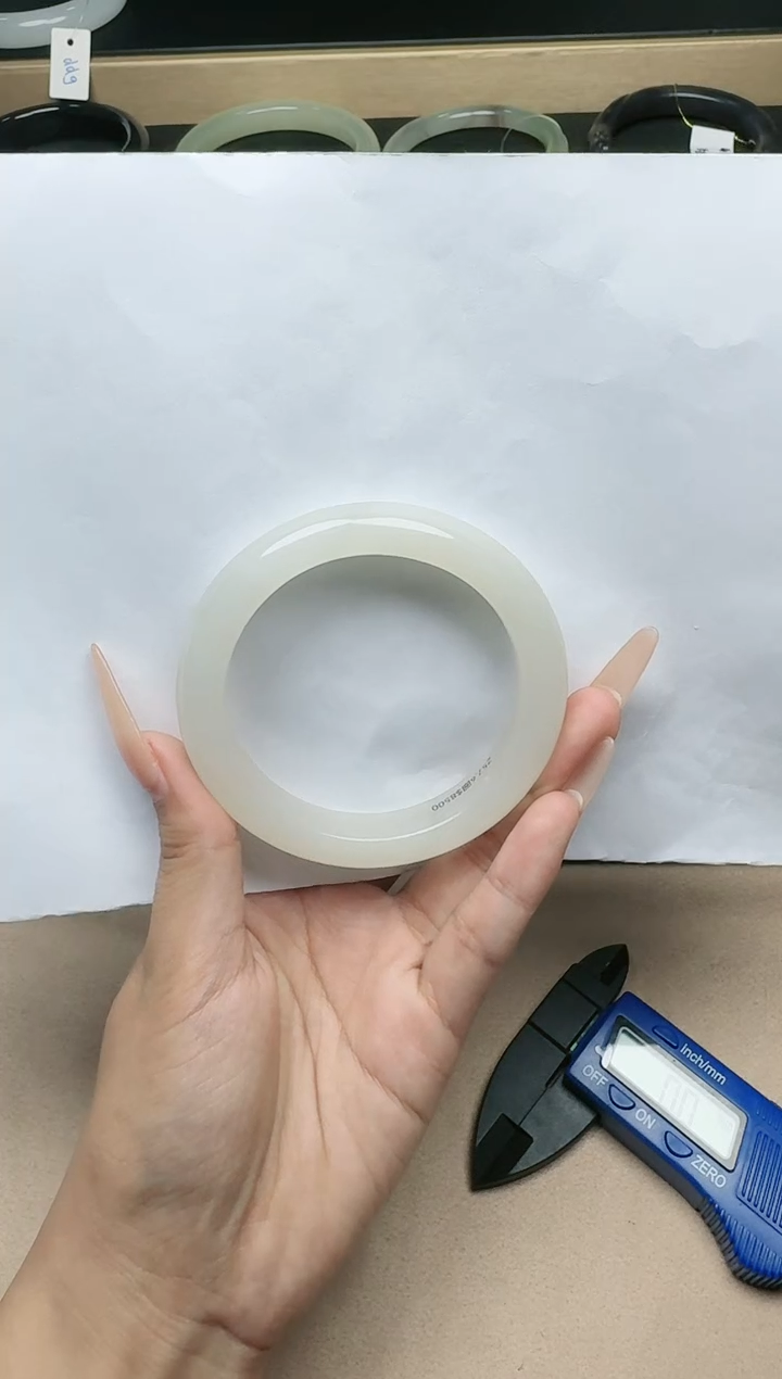 【闪购商品】和田玉手镯未镶嵌57/58圈口YY