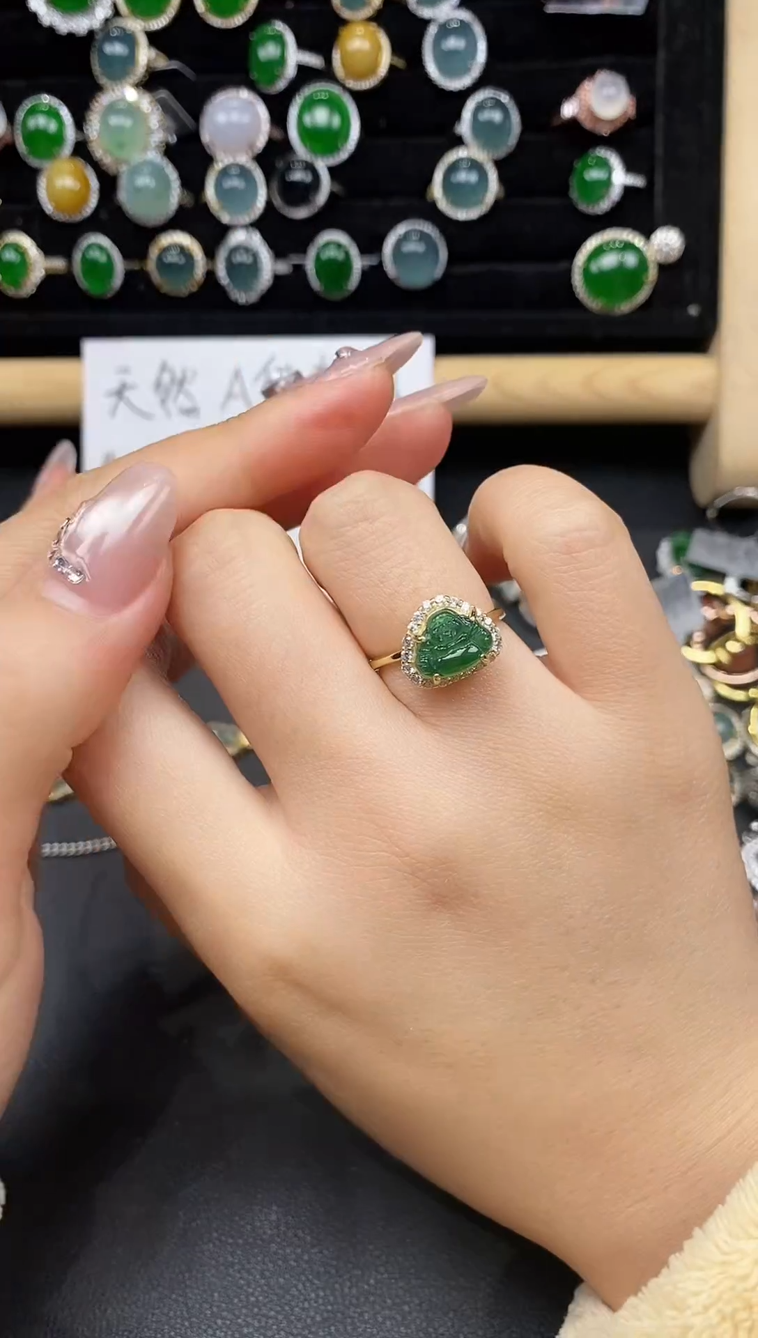 银S925镶嵌戒指翡翠82385