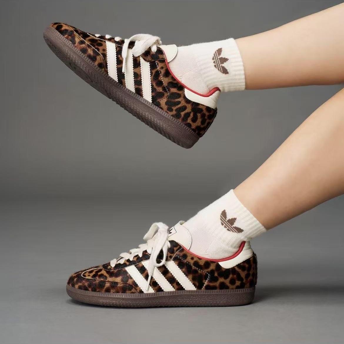 adidas/阿迪达斯三叶草T头鞋时尚豹纹德训鞋潮流韩系板鞋JI2734