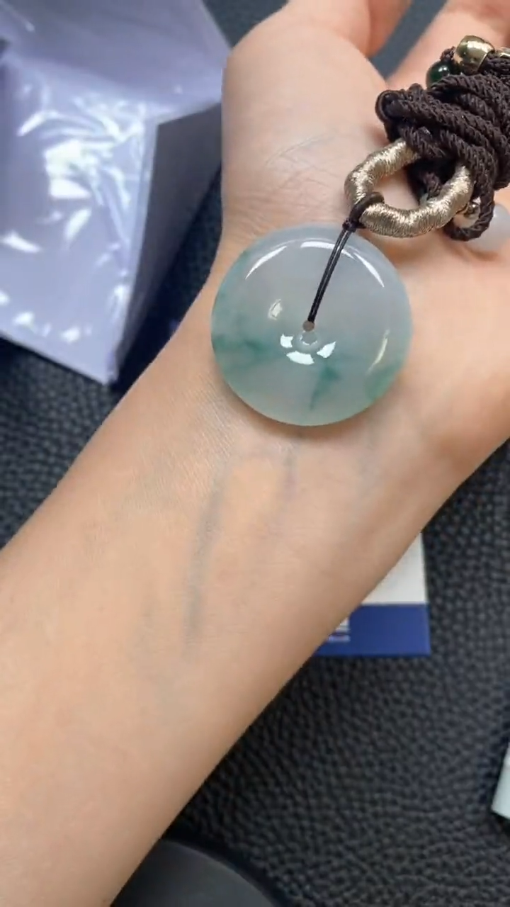 【闪购商品】翡翠吊坠(不含链)未镶嵌平安扣吊坠