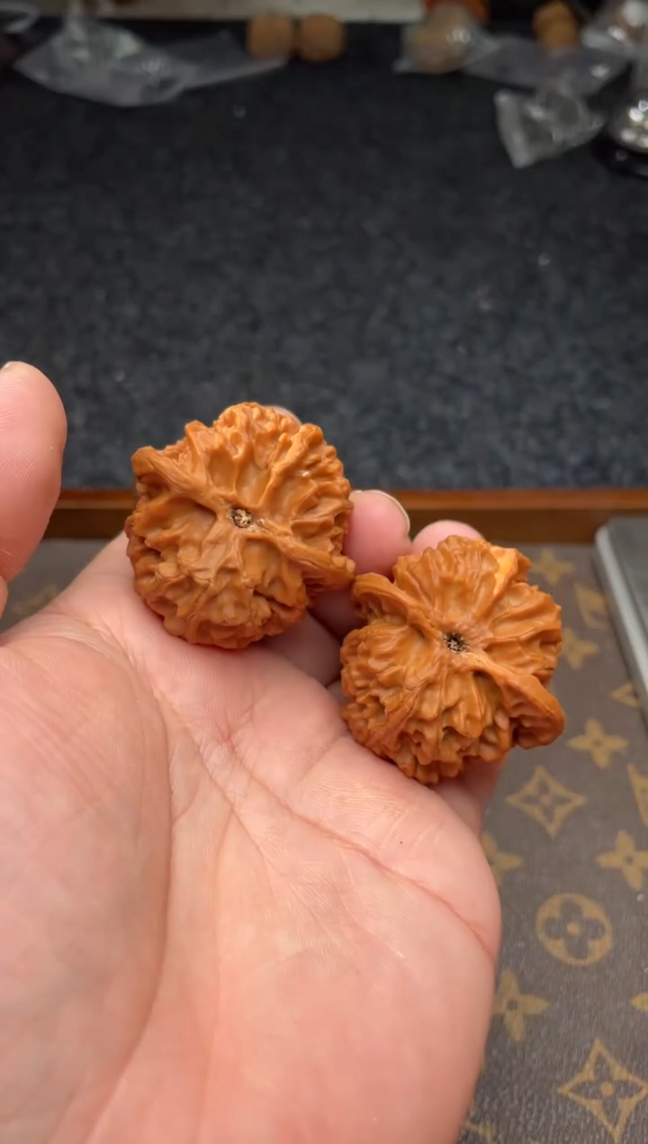 把件文玩核桃B188号43尺苹果