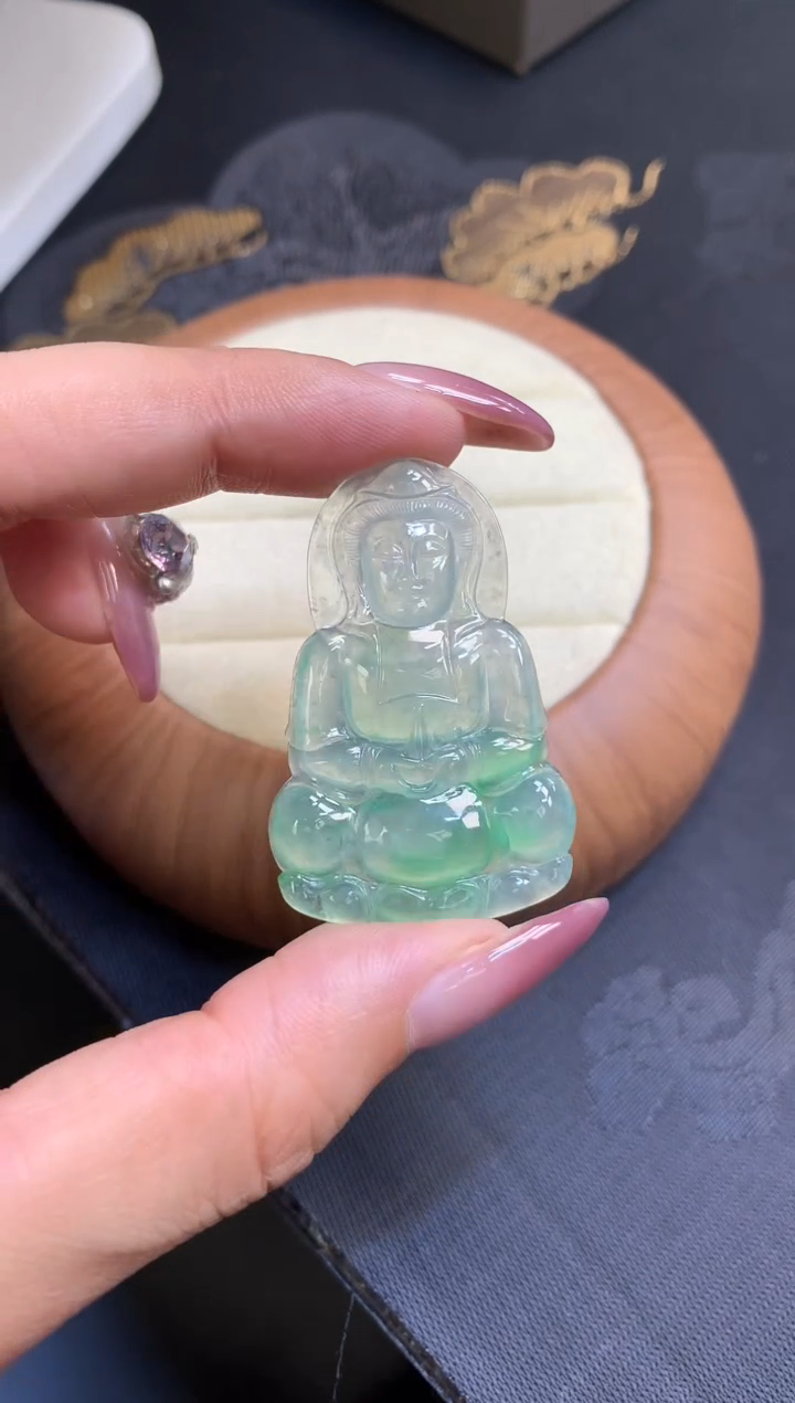 翡翠未镶嵌吊坠(不含链)观音