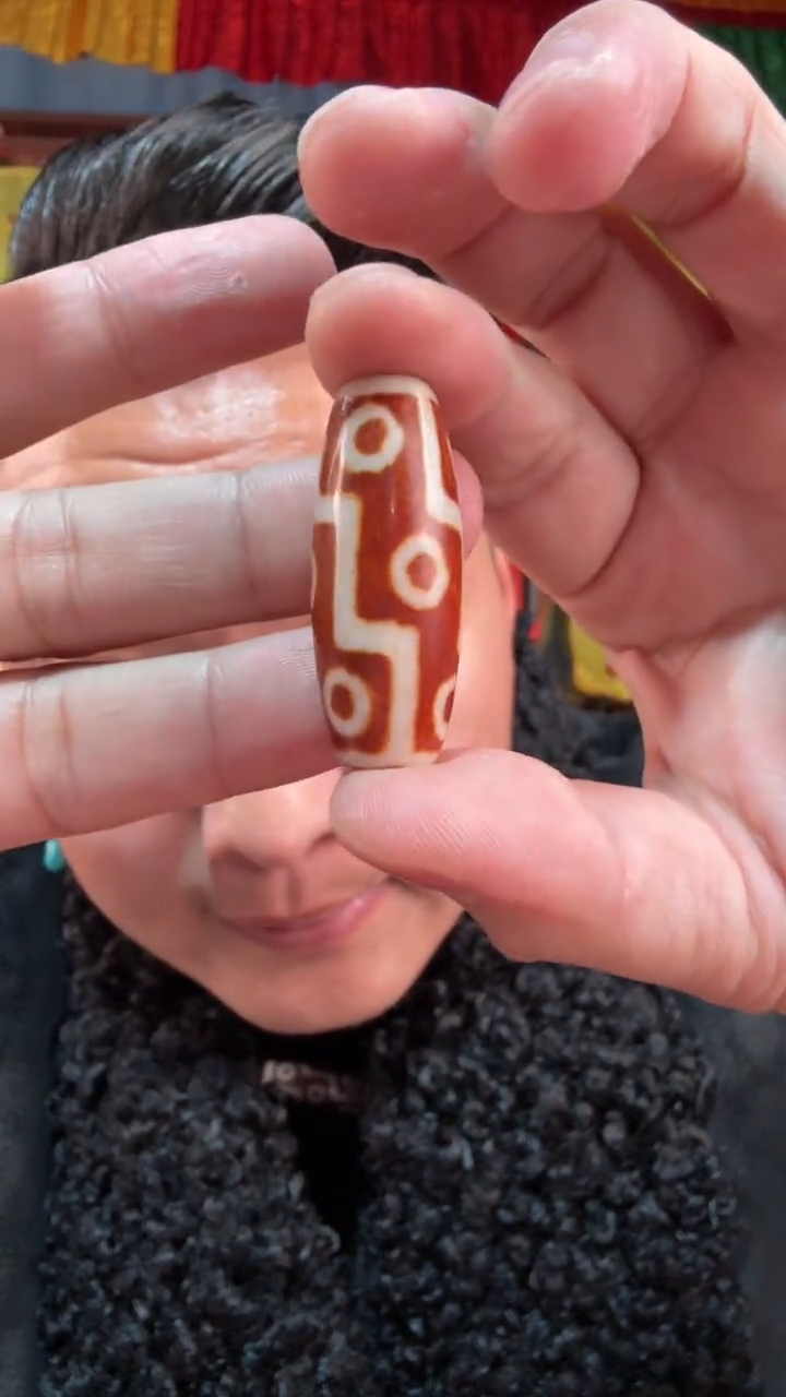 无非金属折线九眼