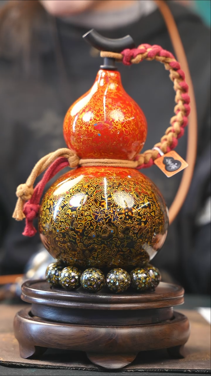 【闪购商品】YK208漆艺酒葫芦不包手串及旋转底座