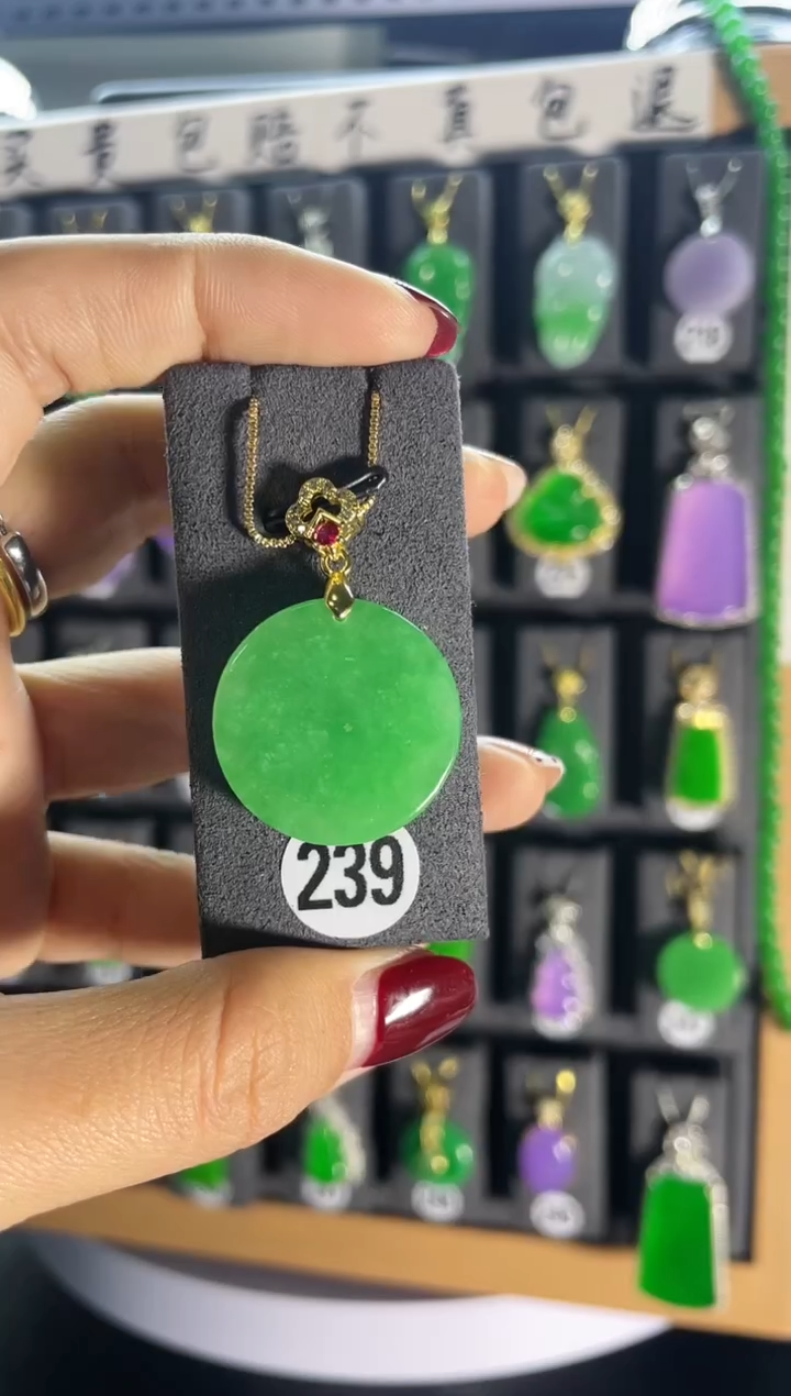 【闪购商品】翡翠耳饰银S925镶嵌239...