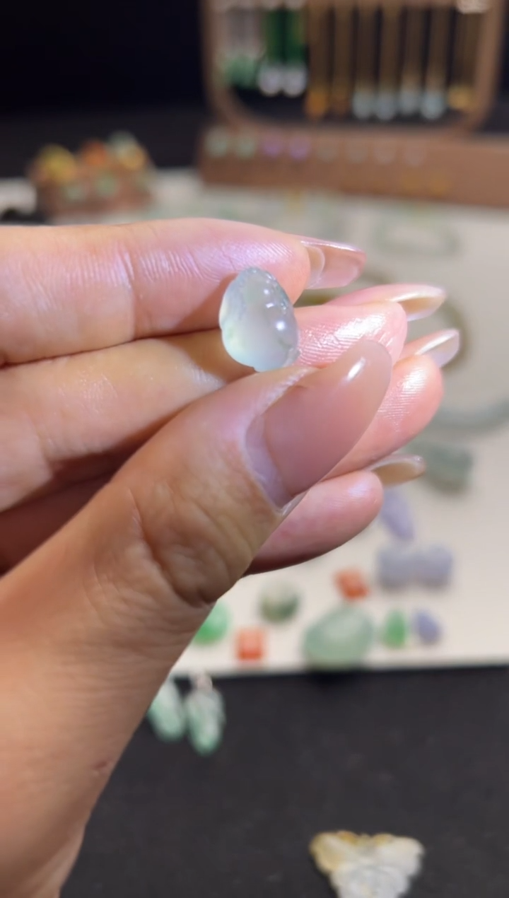 【闪购商品】定制翡翠未镶嵌白冰金蟾1100+110-lhp120