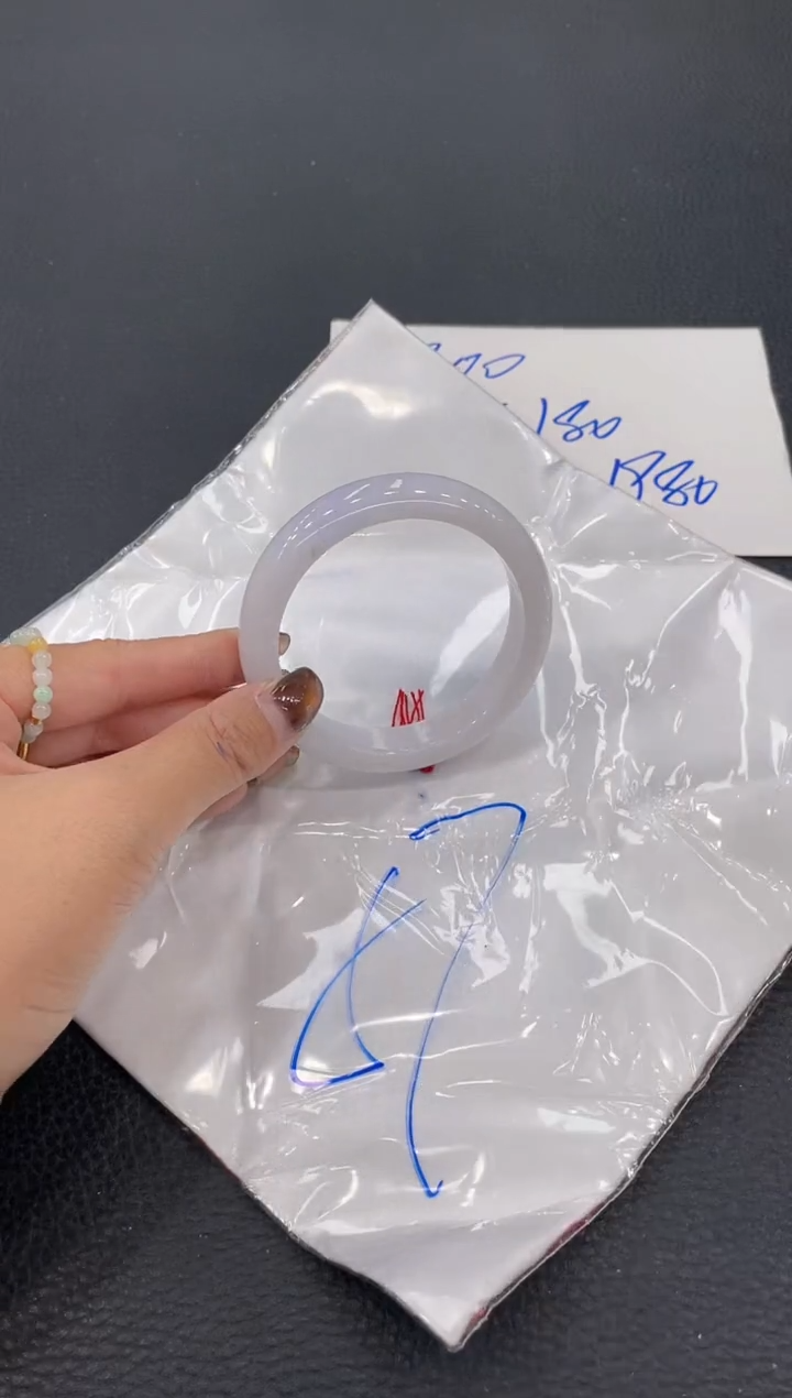 【闪购商品】翡翠手镯未镶嵌手镯