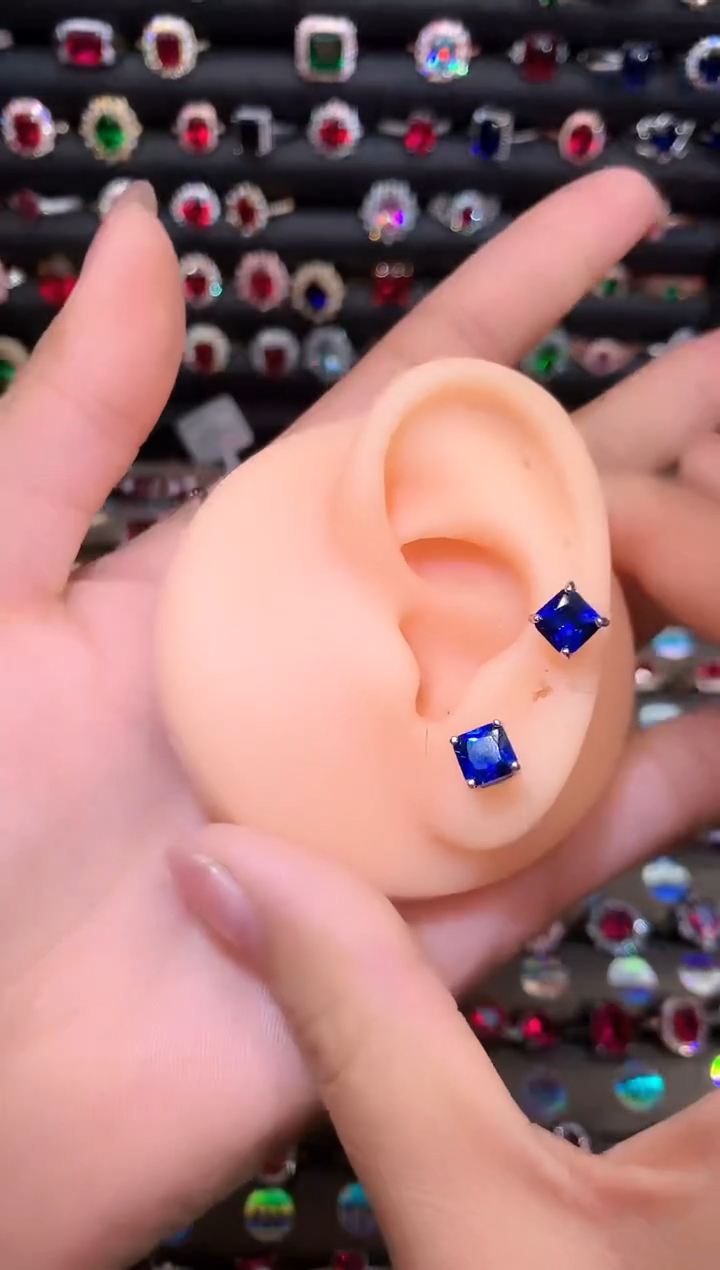 【闪购商品】蓝宝石耳饰银S925镶嵌6