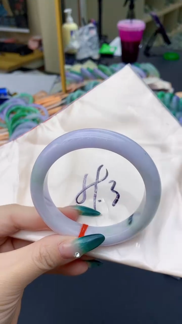 【闪购商品】翡翠手镯未镶嵌0632374848