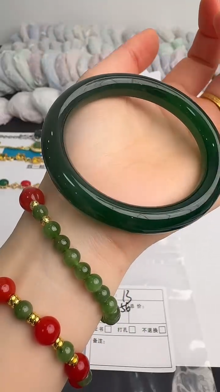 手镯玛瑙/玉髓未镶嵌013