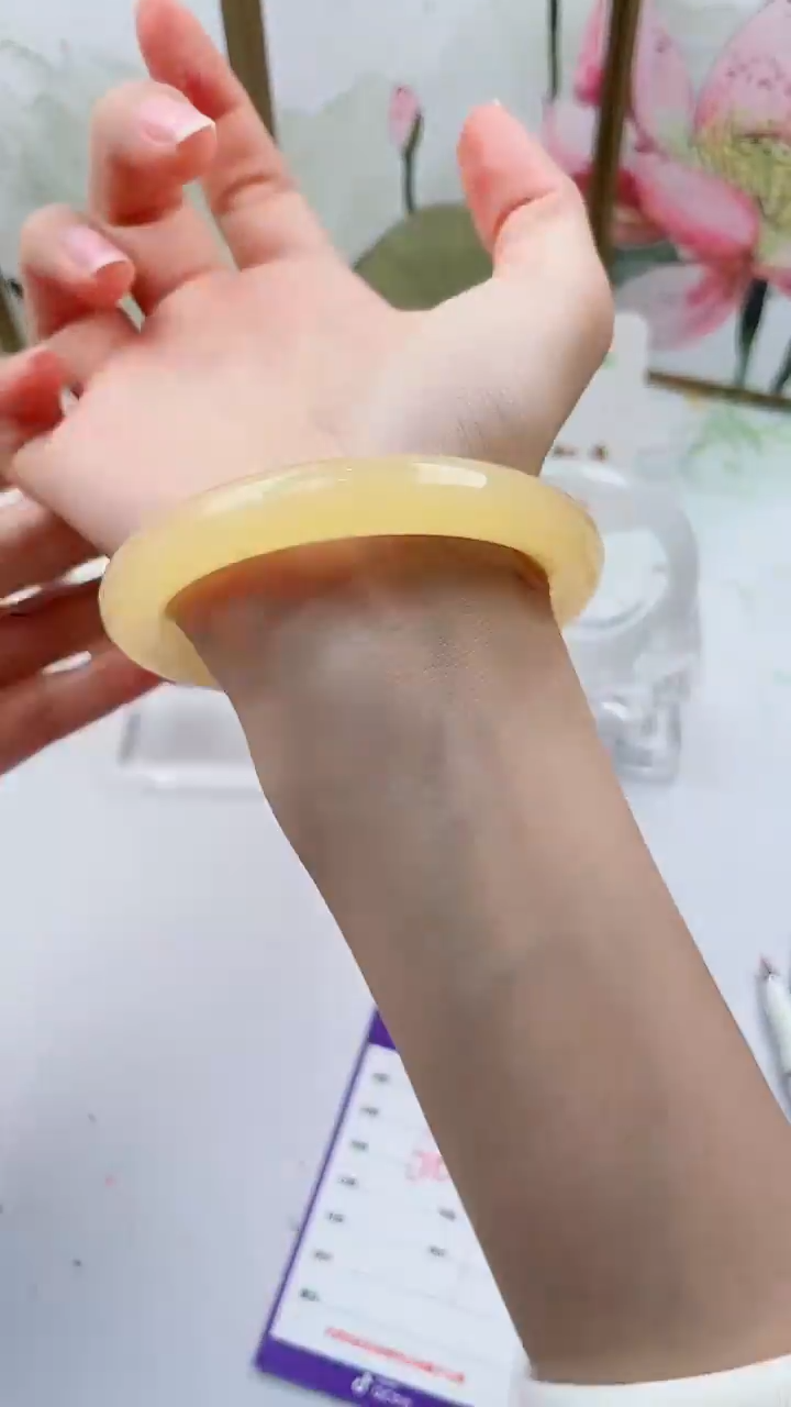 石英质玉手镯未镶嵌L178微色差60.9mm