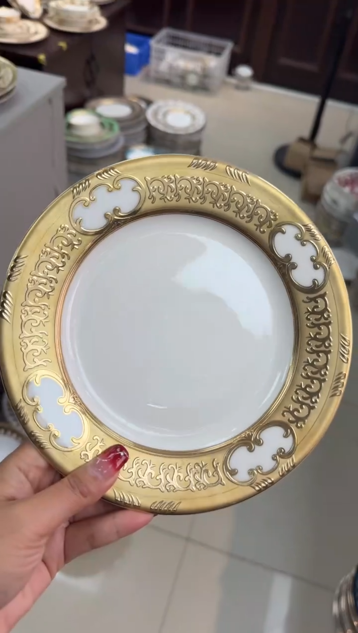 【闪购商品】瓷片8寸平盘2个福利价