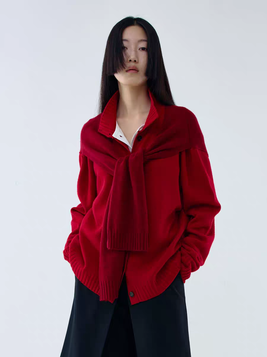 YOEYYOU两件式撞色毛衫2025春新年红色时髦设计感绵羊毛针织衫