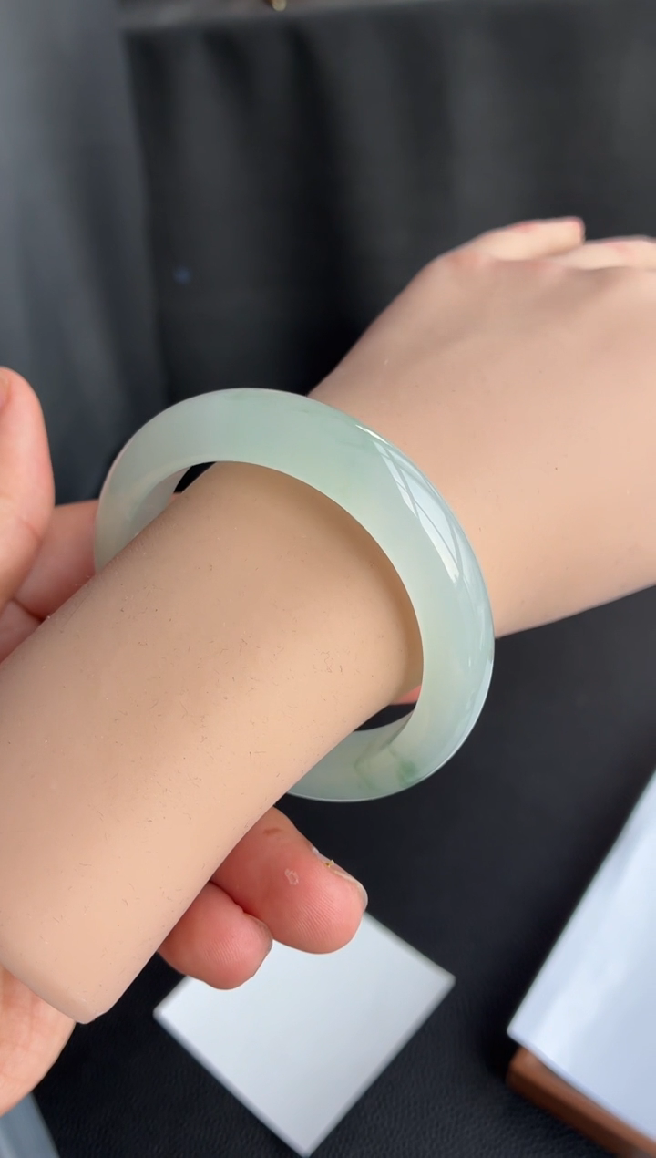 未镶嵌手镯翡翠51号54.7*12.1*9正圈