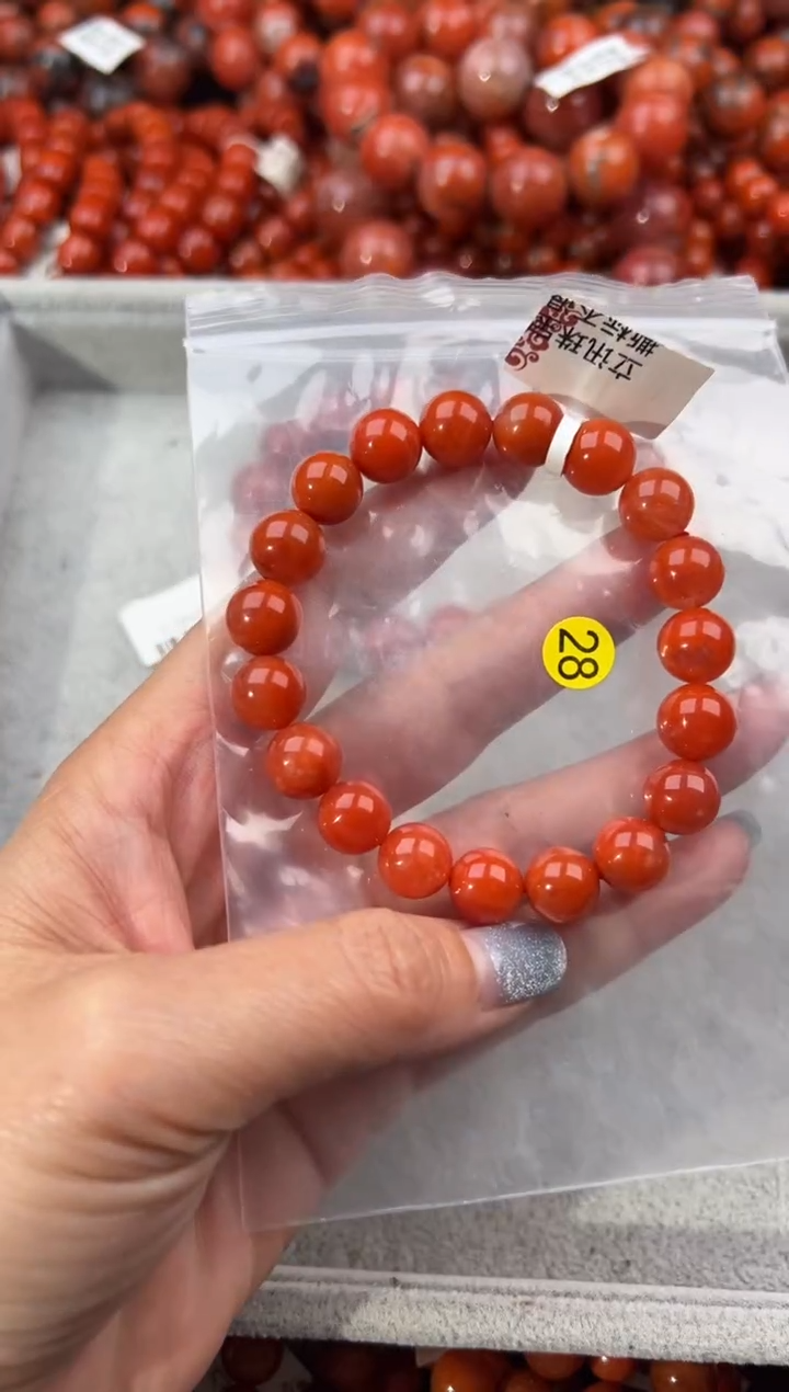 未镶嵌手串南红玛瑙1