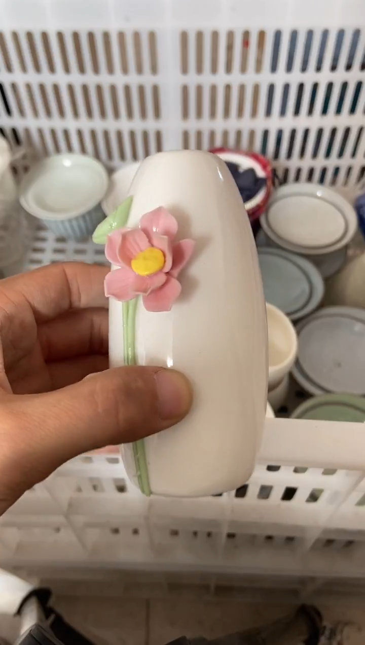 杯无运费险有瑕疵的摄影的产品有使用过的痕迹有点脏介意勿拍