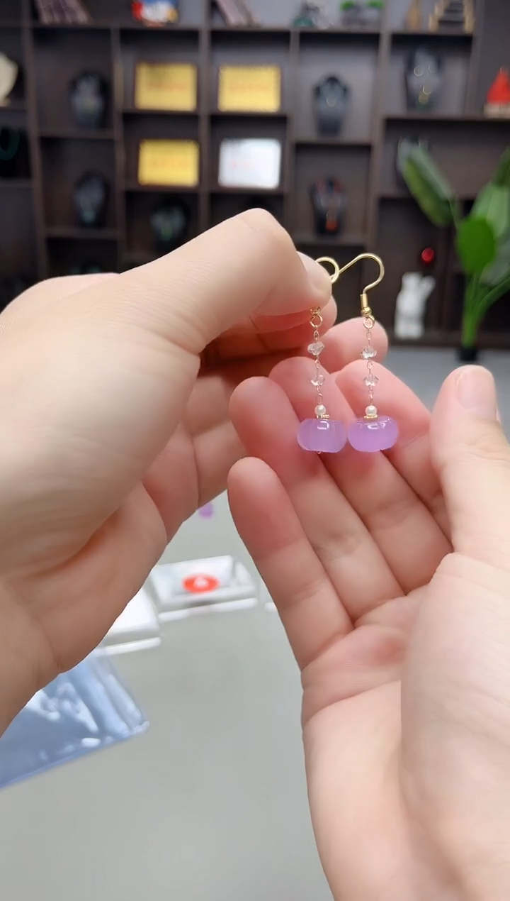 未镶嵌石英质玉（天山翠）耳饰W04