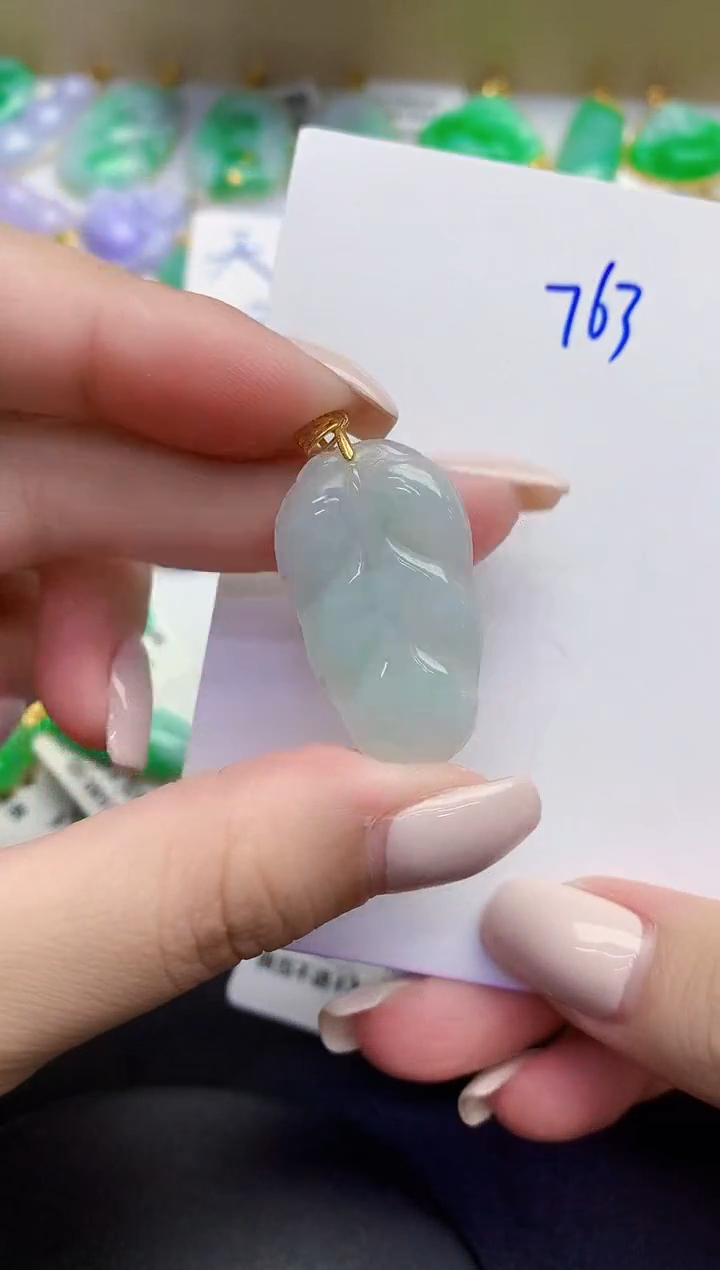 颈饰未镶嵌翡翠缅甸天然翡翠A货
