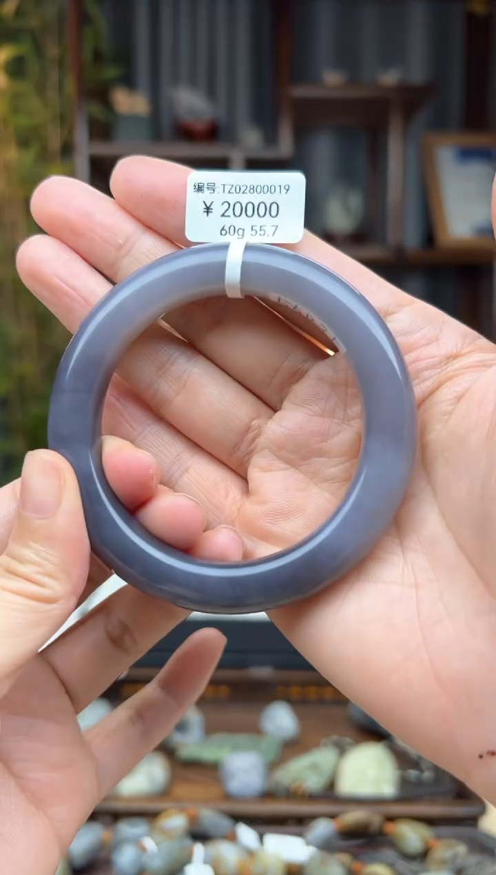 【闪购商品】和田玉颈饰未镶嵌手镯  55.7  60克