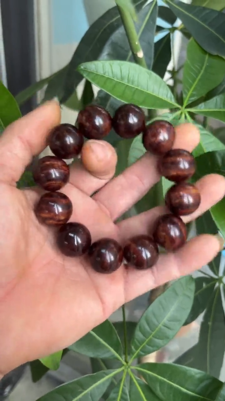 黄花梨/降香黄檀已*置海南黄花梨 2.0 手串  （399  ）