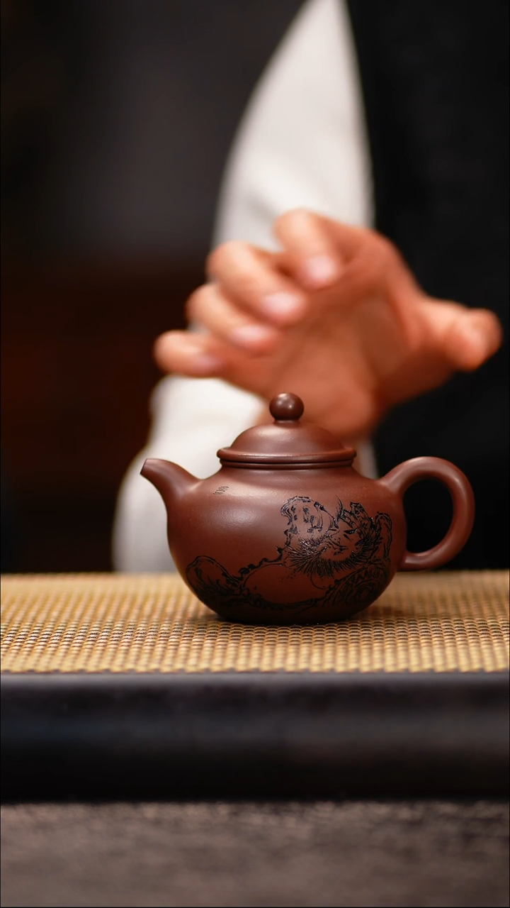 YPZQ74老紫泥 大亨莲子（钟馗醉酒）