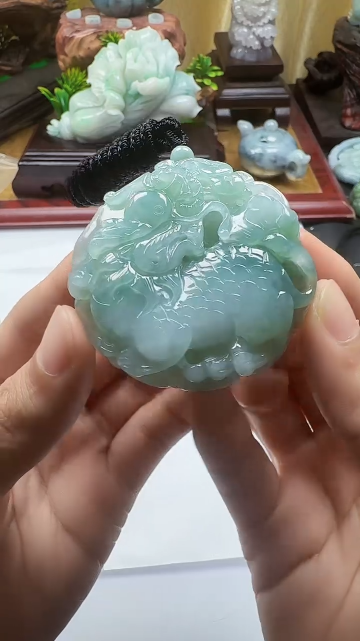 吊坠(不含链)未镶嵌翡翠1