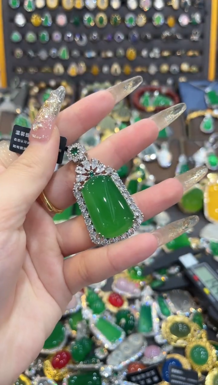 【闪购商品】玛瑙/玉髓未镶嵌颈饰11