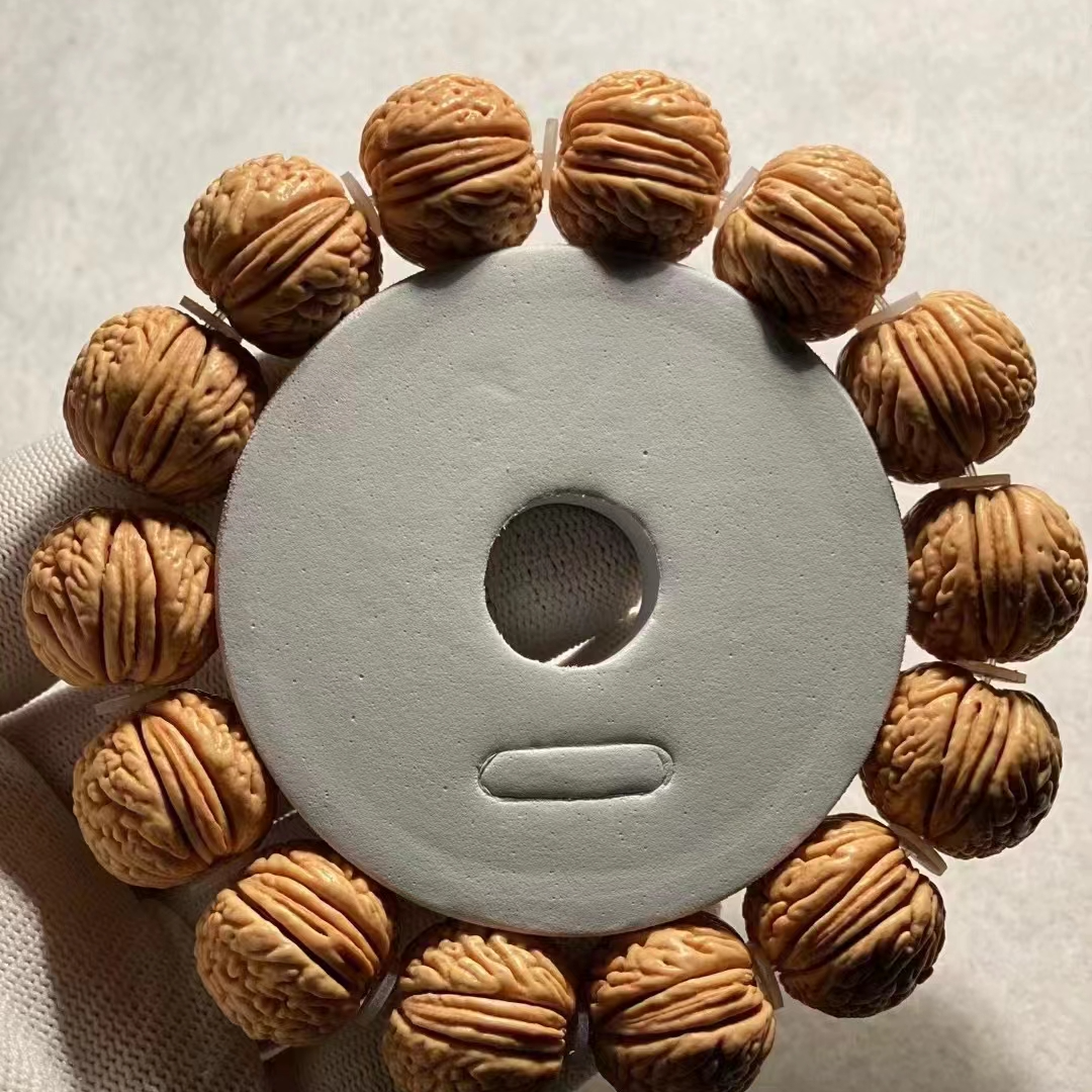 野生脑纹文玩桃核手串