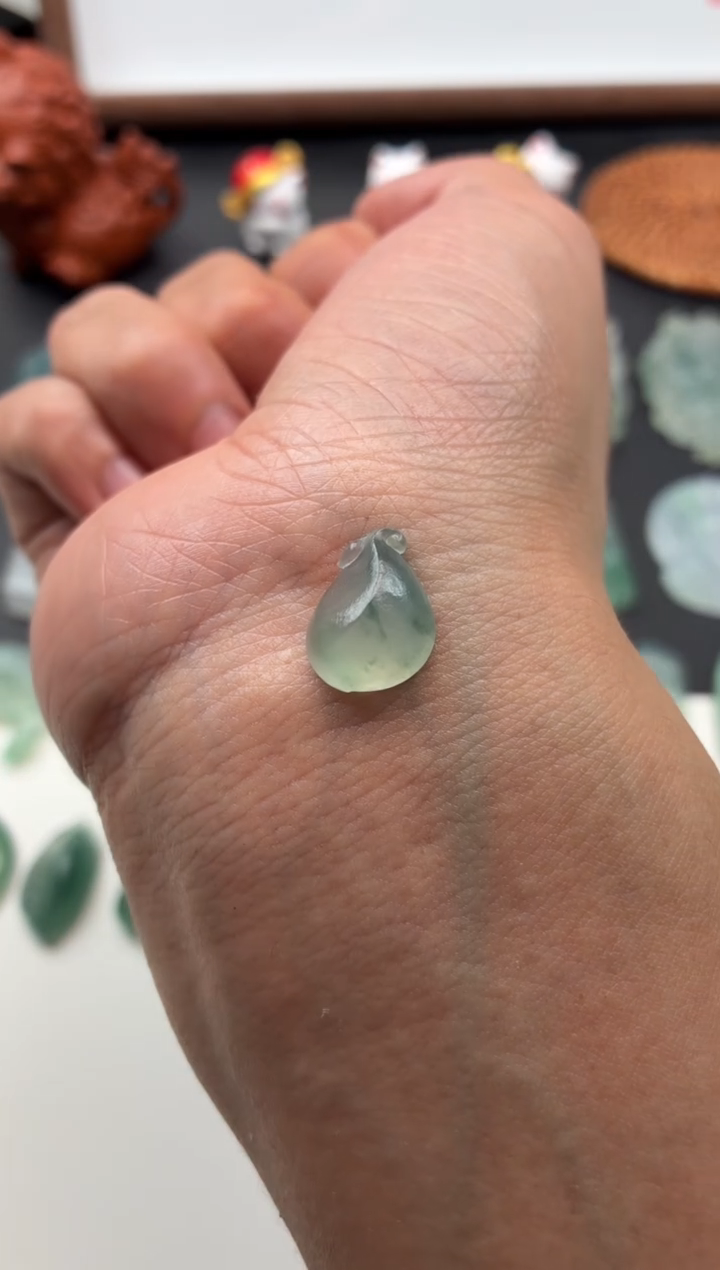 未镶嵌定制翡翠翡翠