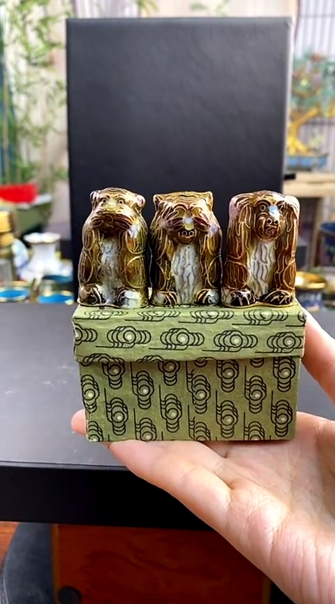 【闪购商品】非遗技艺 景泰蓝三不猴棕色