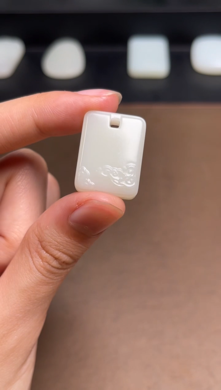 和田玉未镶嵌颈饰6