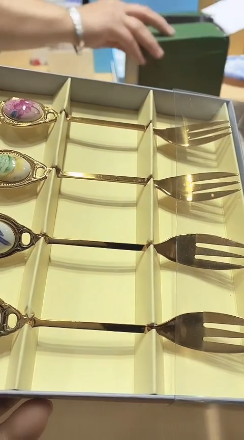 瓷片全场正品,一件不留@@1