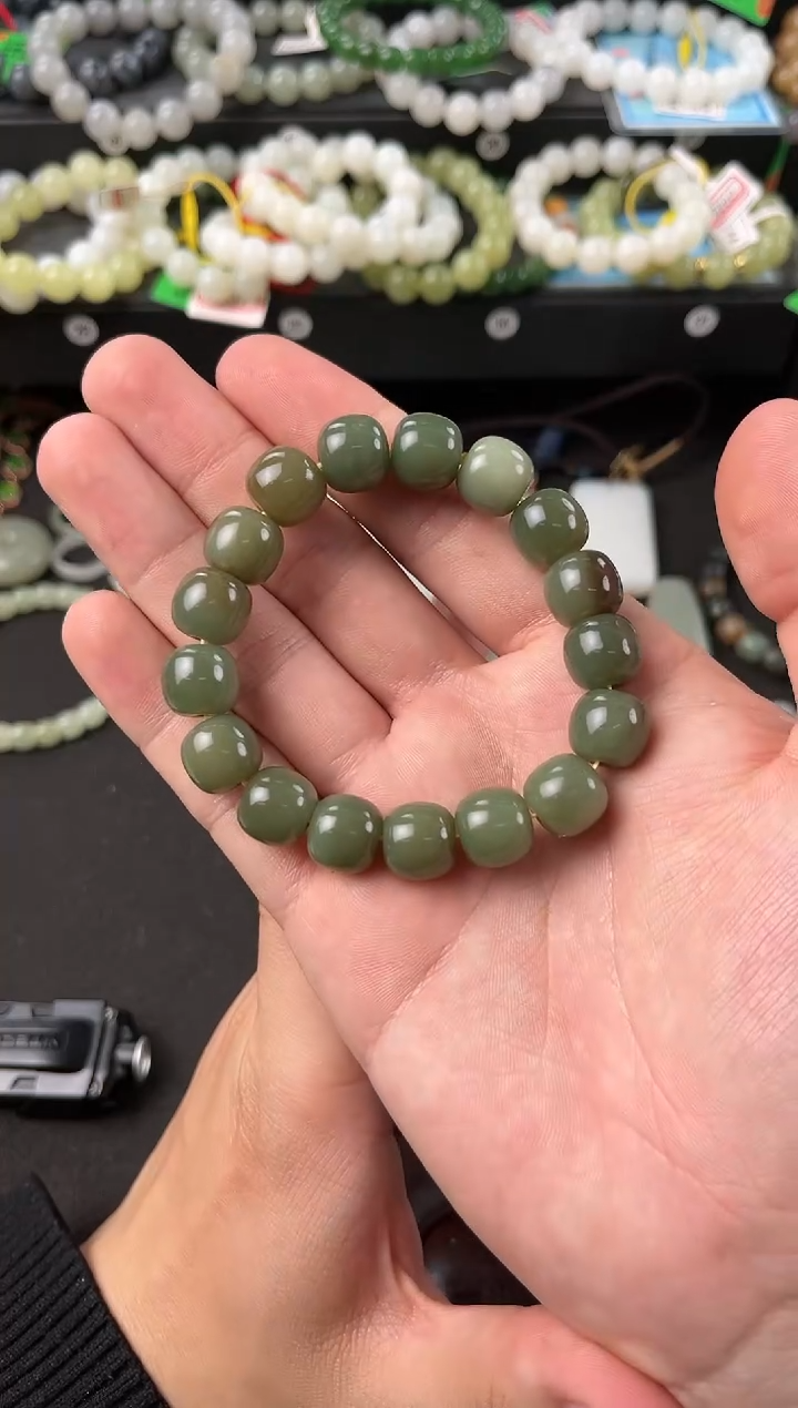 【闪购商品】和田玉手串未镶嵌若羌青黄口卡12老型珠微色差